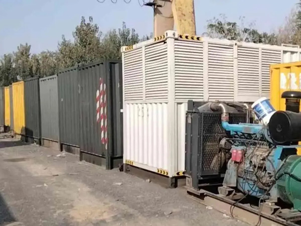 沅江200KW柴油发电机机组每小时油耗是多少?